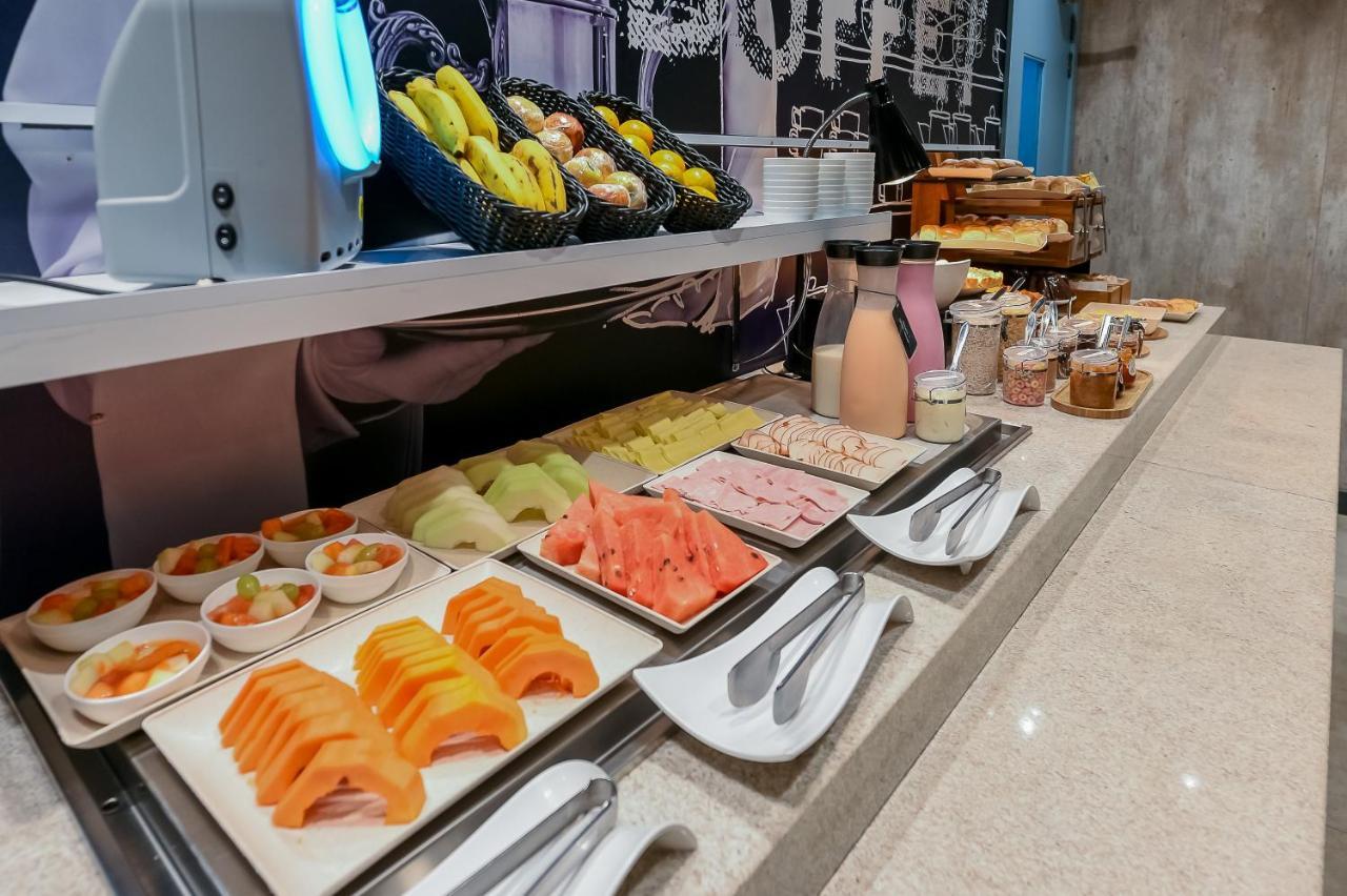 Ibis Budget Gonzaga 2* Santos (Sao Paulo)